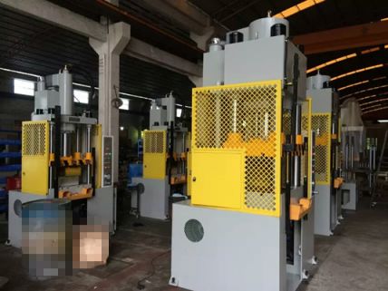 下缸液壓機(jī)|油壓機(jī)下缸